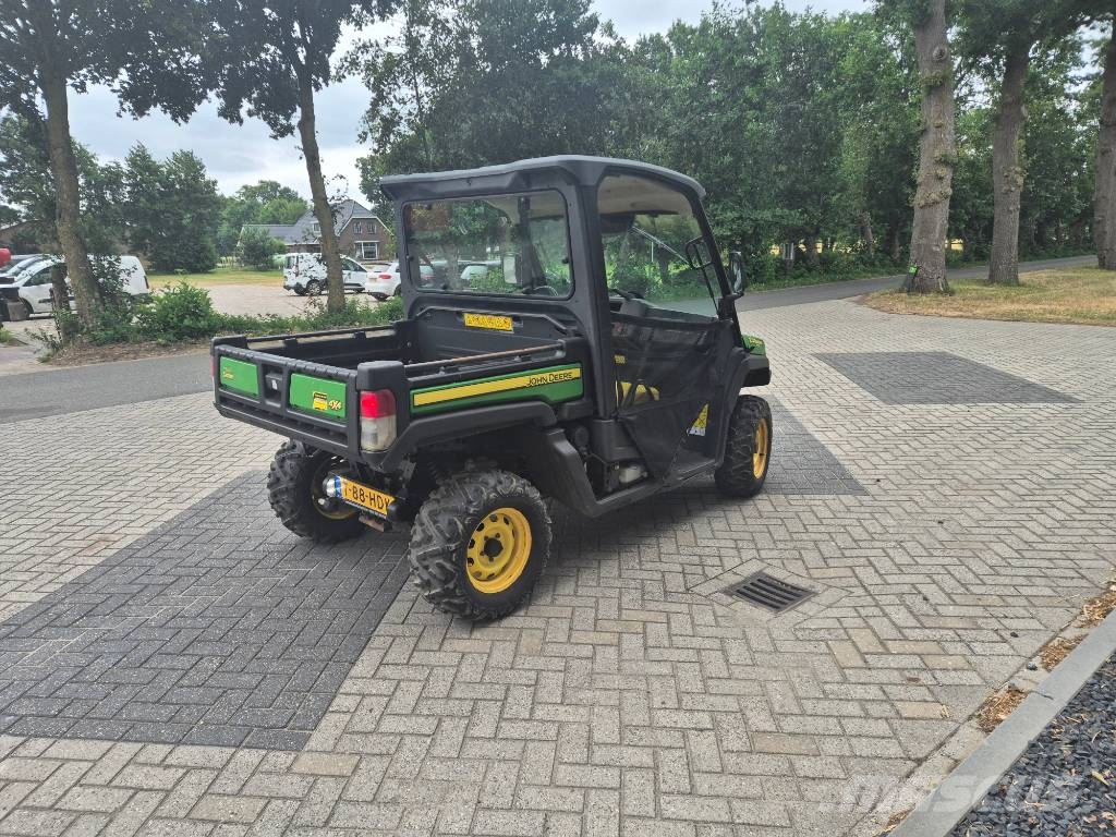 John Deere XUV 865M Terreinwagens