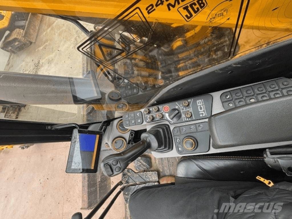 JCB 245 XR Telakaivukoneet