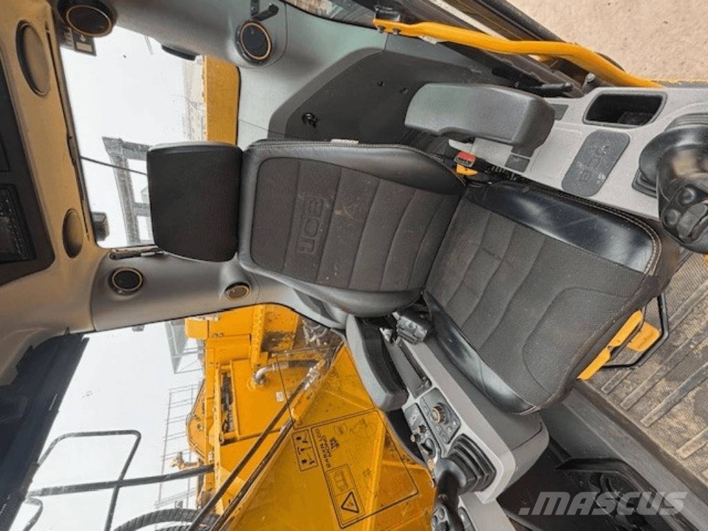 JCB 245 XR Telakaivukoneet
