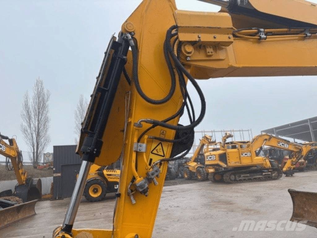 JCB 245 XR Telakaivukoneet