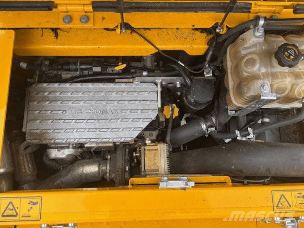 JCB 245 XR Telakaivukoneet