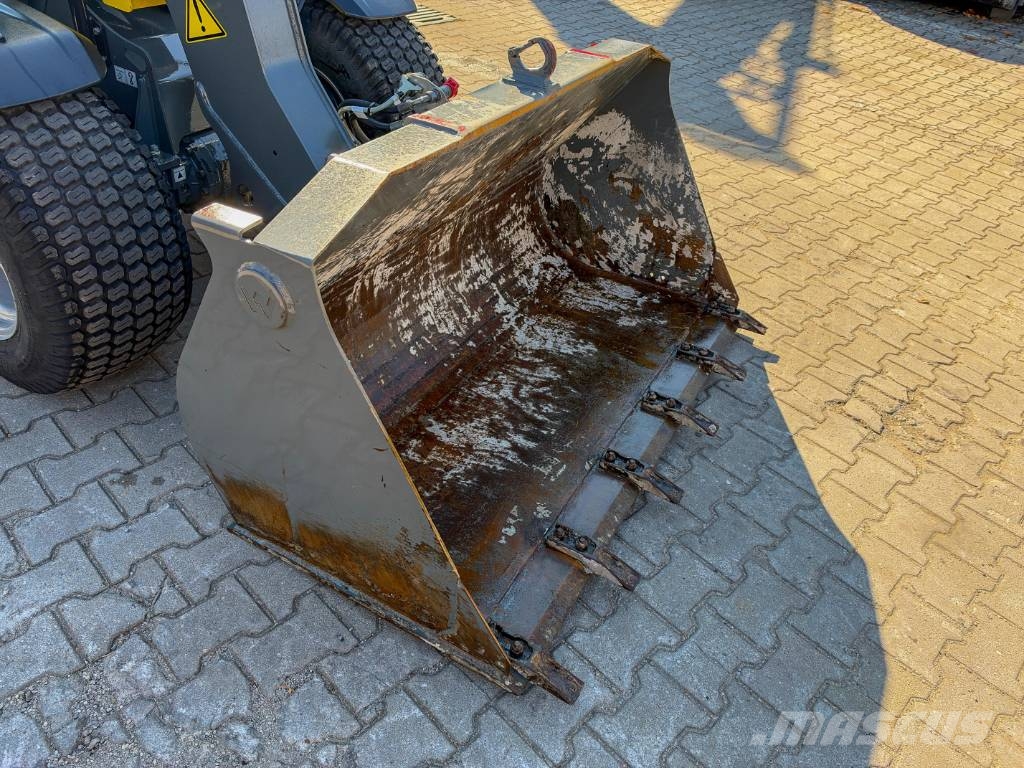 Wacker Neuson TH412 Teleskoplader SW Teleskopski kolesni nakladalci