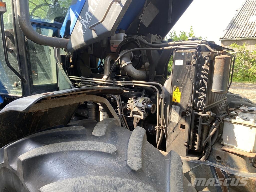 New Holland TM115 Traktorji