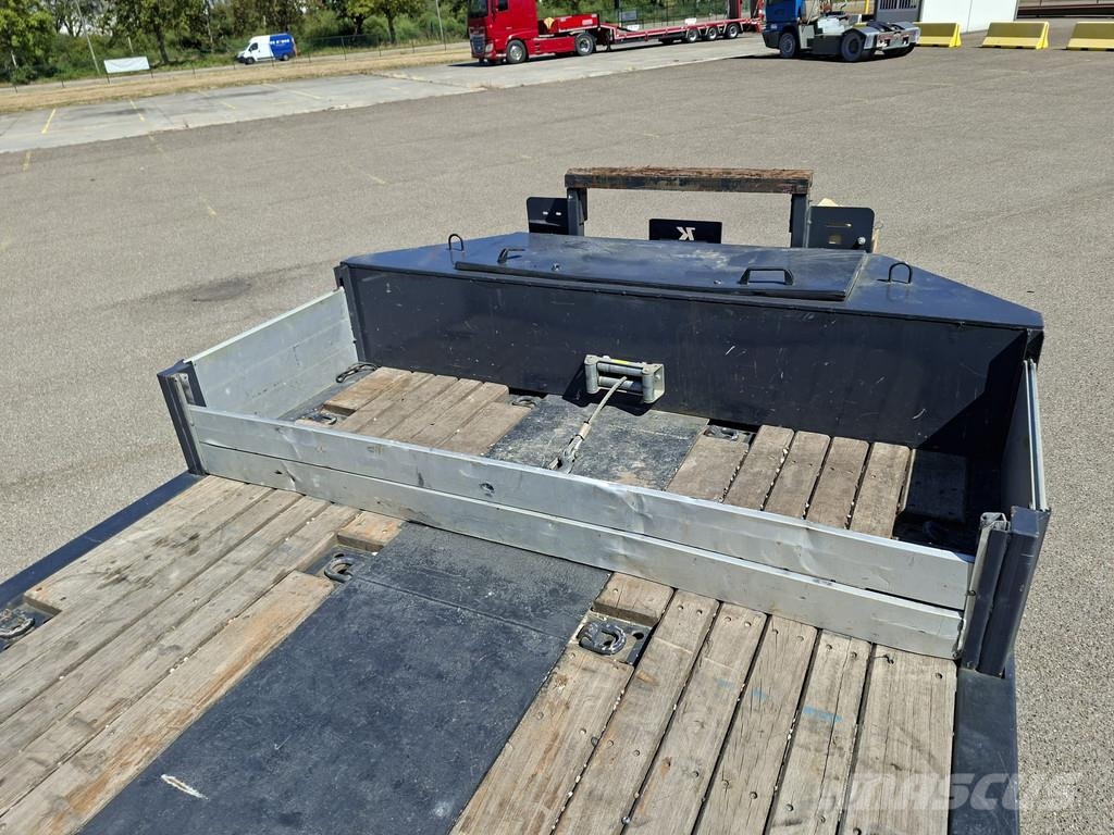 Kässbohrer Lowbed Semirremolques de góndola rebajada
