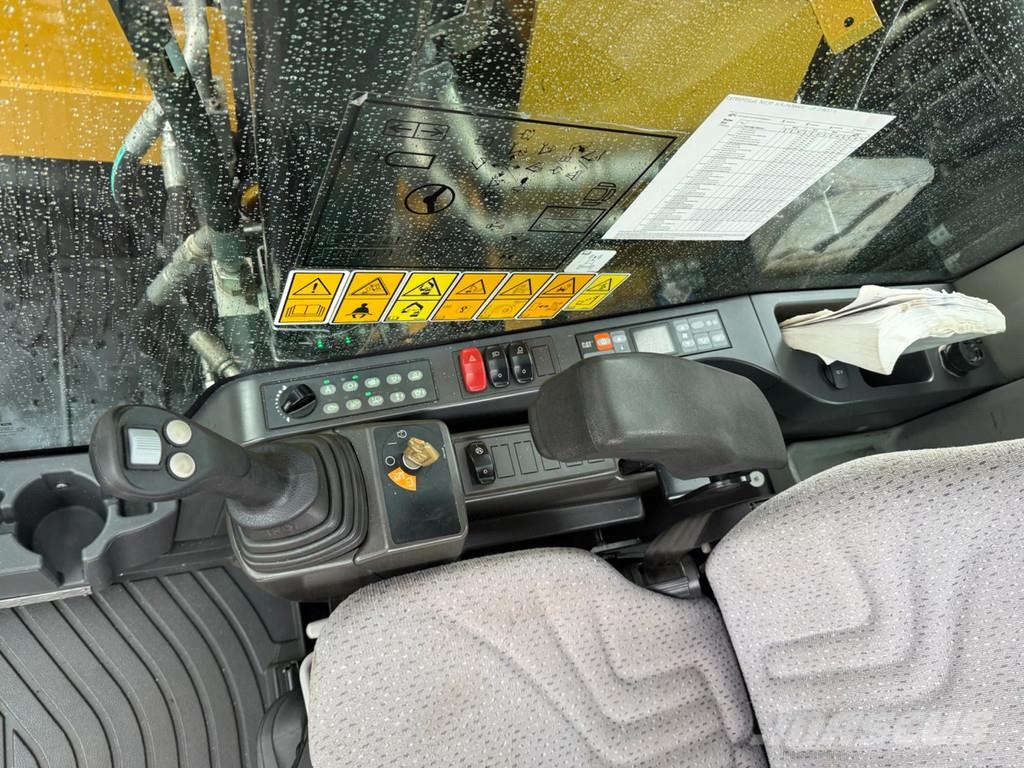 CAT M315F Wielgraafmachines