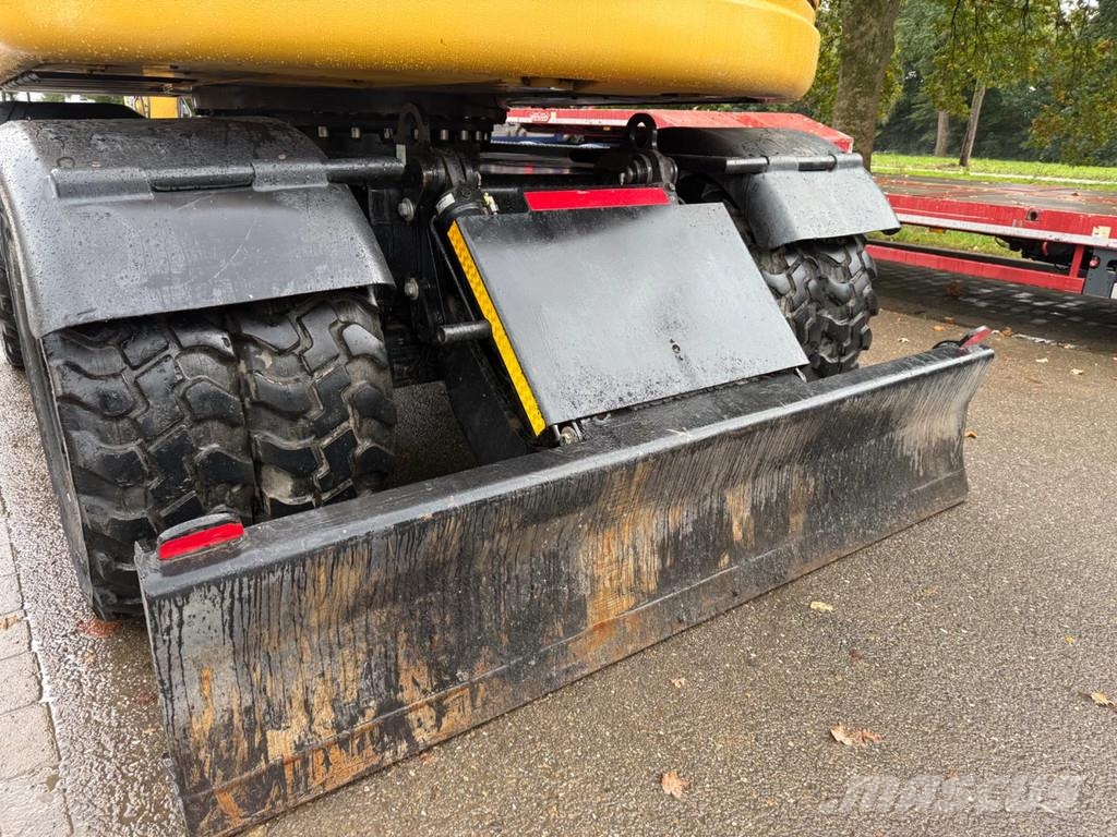 CAT M315F Wielgraafmachines