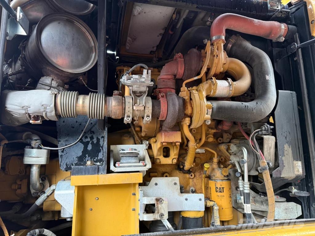 CAT M315F Wielgraafmachines