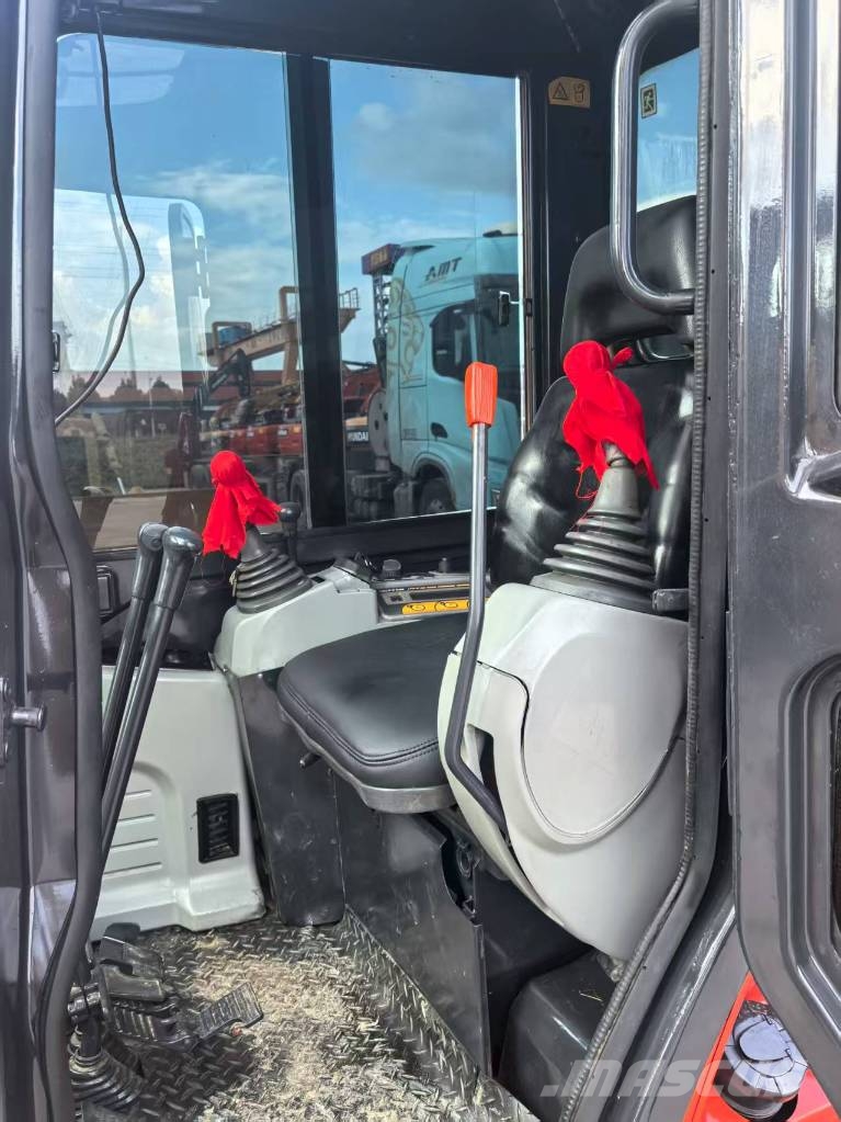 Kubota U 35 Minibagger < 7t