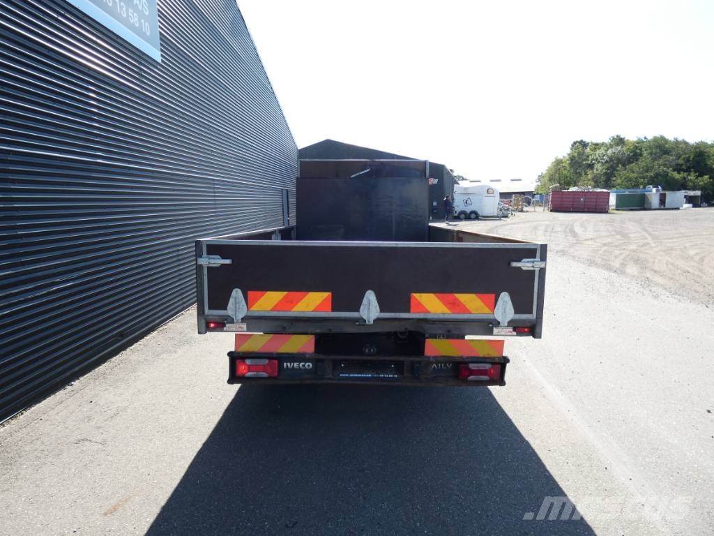 Iveco Daily 70 C18 شاحنات مسطحة/مفصلية الجوانب