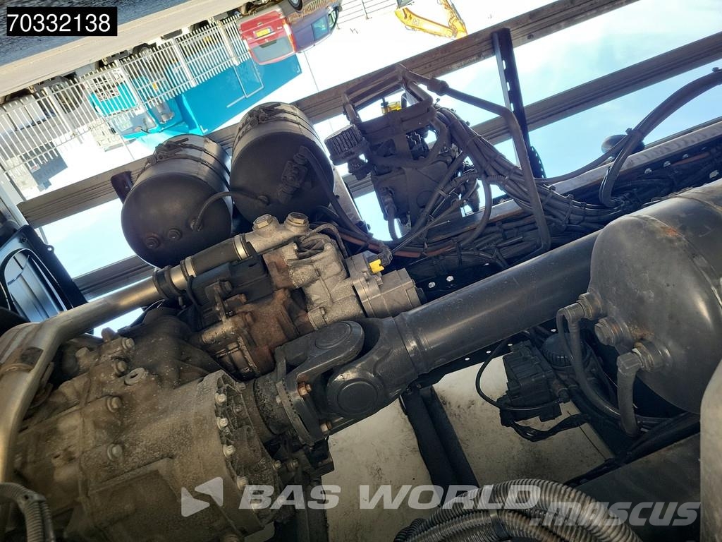 Mercedes-Benz Actros 2543 6X2 2000kg Ladebordwand Full Air Lift+ Camiones con caja de remolque
