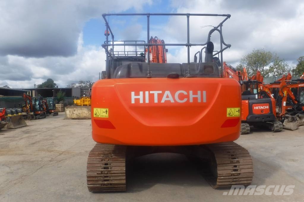 Hitachi ZX 210 LC-6 Bandgrävare