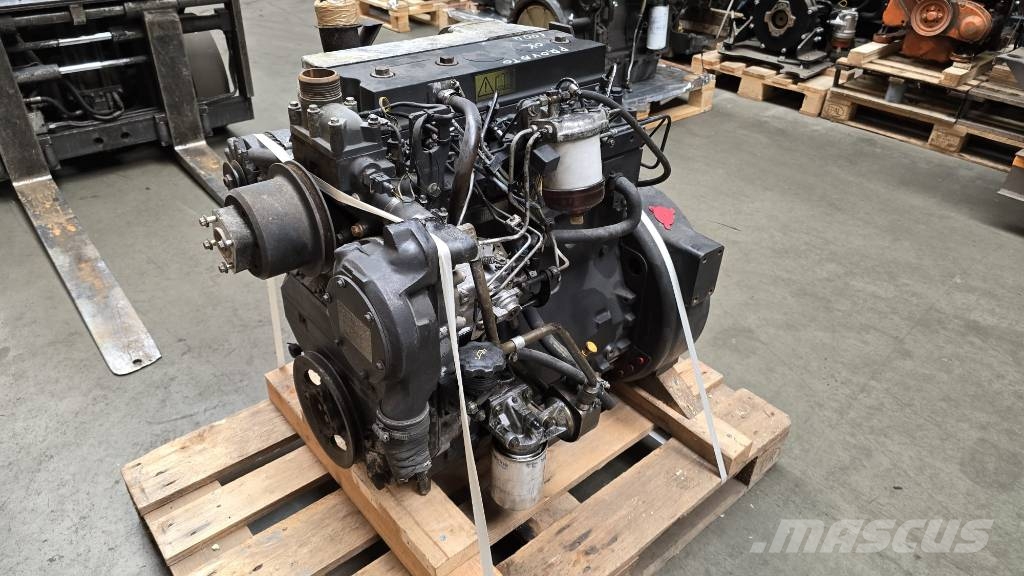 Perkins 1004-4T (AB83656) Motoren