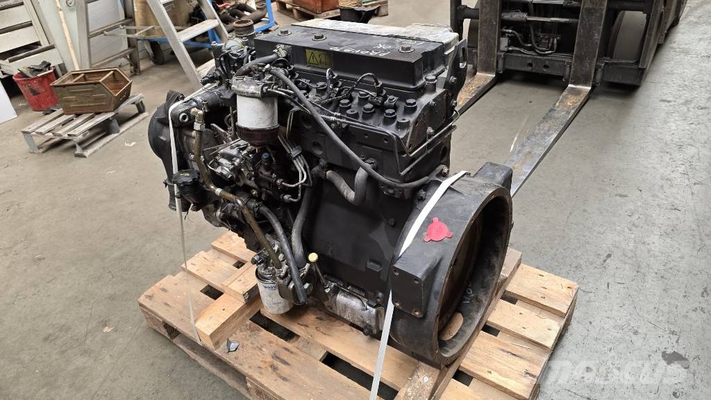 Perkins 1004-4T (AB83656) Motoren