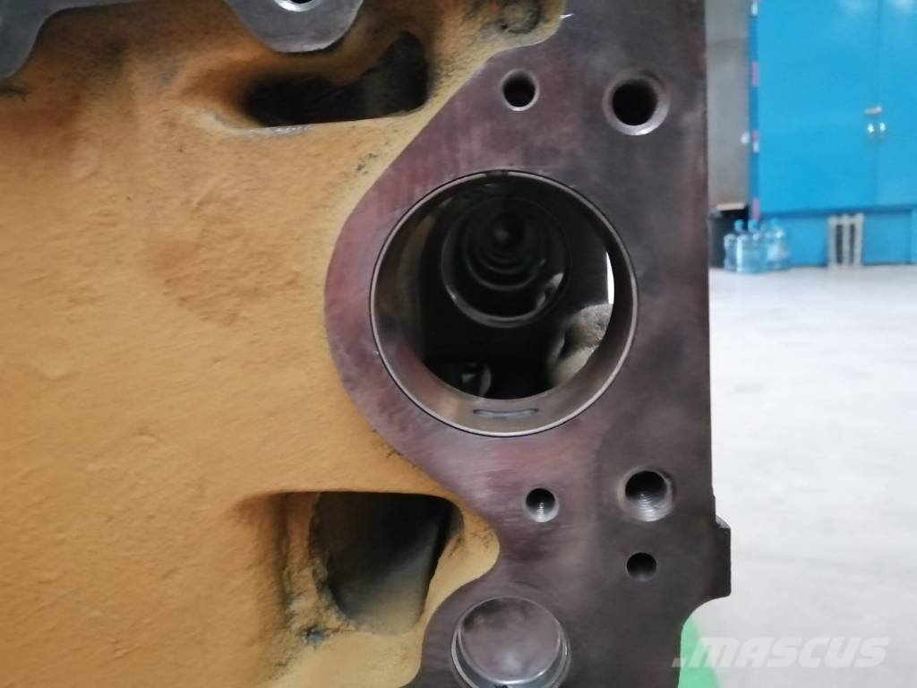 Komatsu SAA 6 D170 E-2 Motores