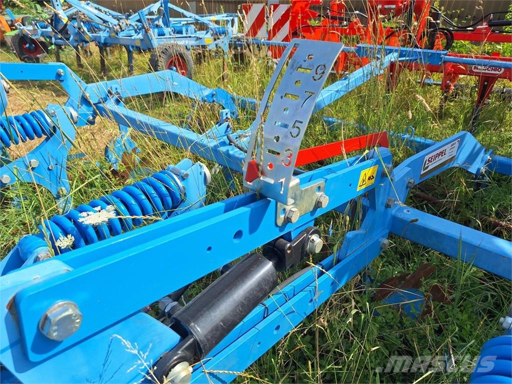 Lemken KARAT 10/300 U Demo Kultywatory