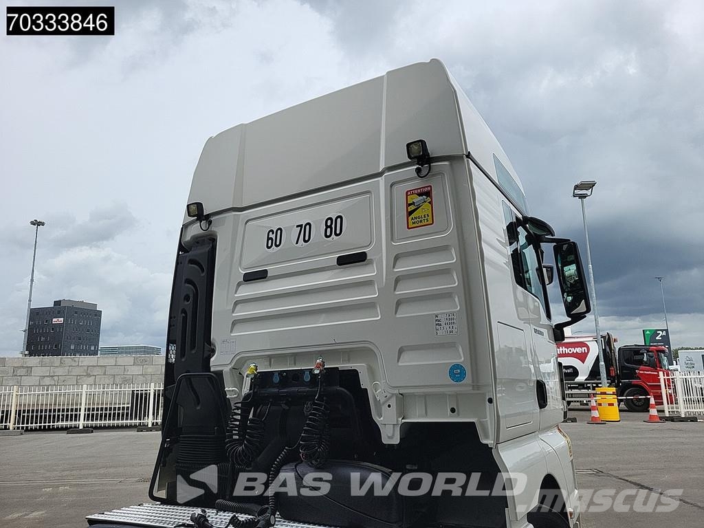 MAN TGX 18.500 4X2 XXL Retarder 2x Tanks ADR Standklim Tahače