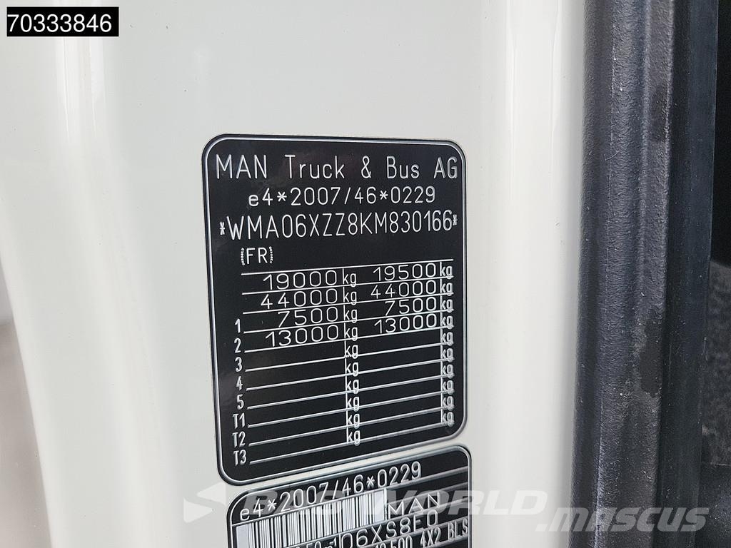 MAN TGX 18.500 4X2 XXL Retarder 2x Tanks ADR Standklim Tahače