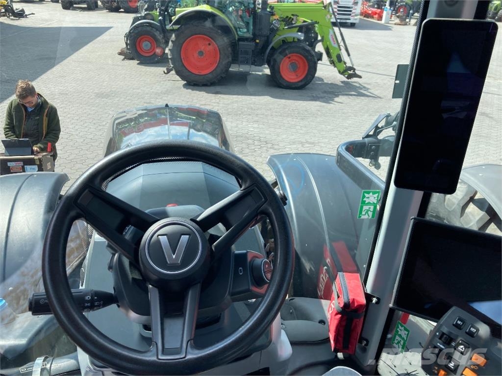 Valtra T 235 Direct Agriculture - Others