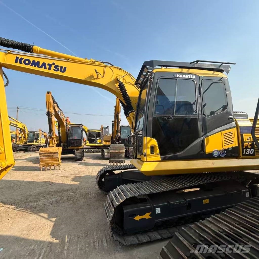 Komatsu PC130 Paletli ekskavatörler