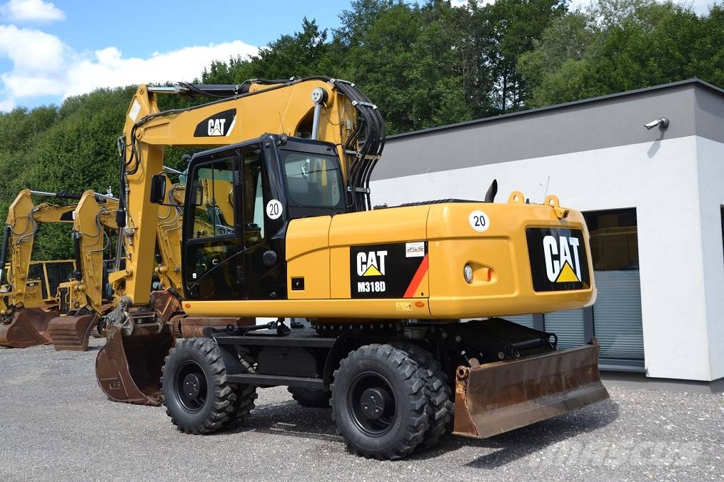CAT 318 D Wielgraafmachines