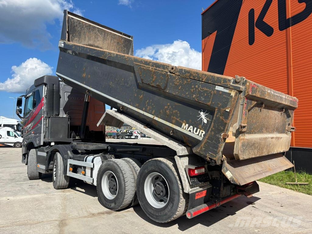 Volvo FH 16 750 8x4 RETARDER / TANDEM AXLE LIFT / BOX L= Savivarčių priekabų vilkikai