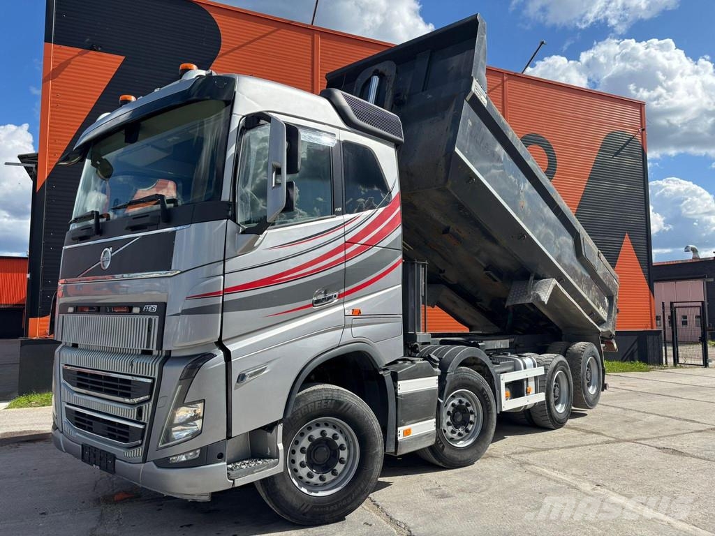 Volvo FH 16 750 8x4 RETARDER / TANDEM AXLE LIFT / BOX L= Savivarčių priekabų vilkikai