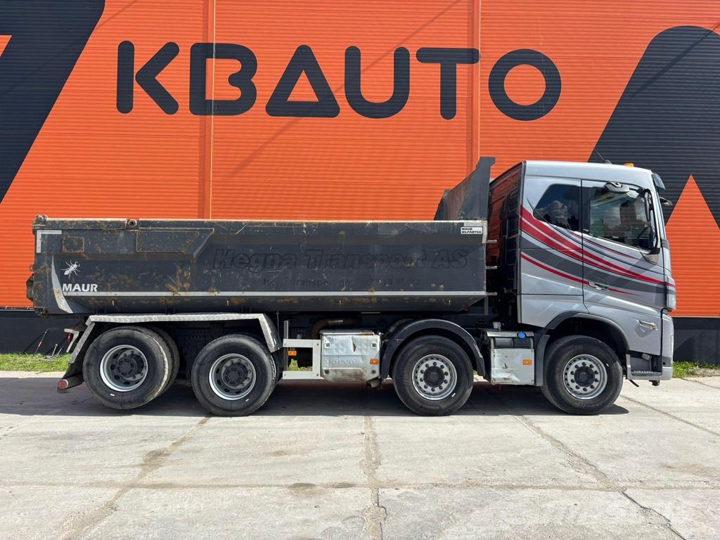 Volvo FH 16 750 8x4 RETARDER / TANDEM AXLE LIFT / BOX L= Savivarčių priekabų vilkikai