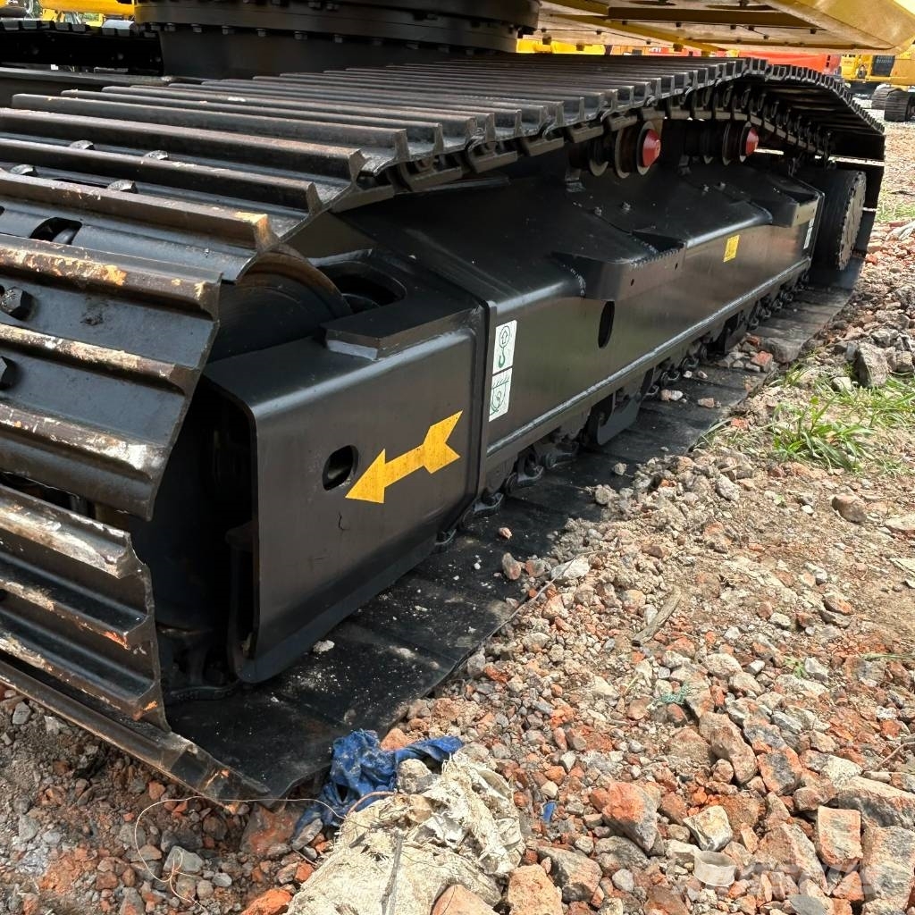 Komatsu 220-8 Escavadeiras de esteiras