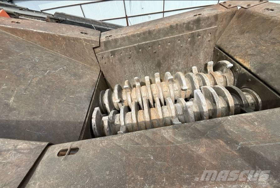 Arjes VZ 950 DK Titan Mobil törőgépek