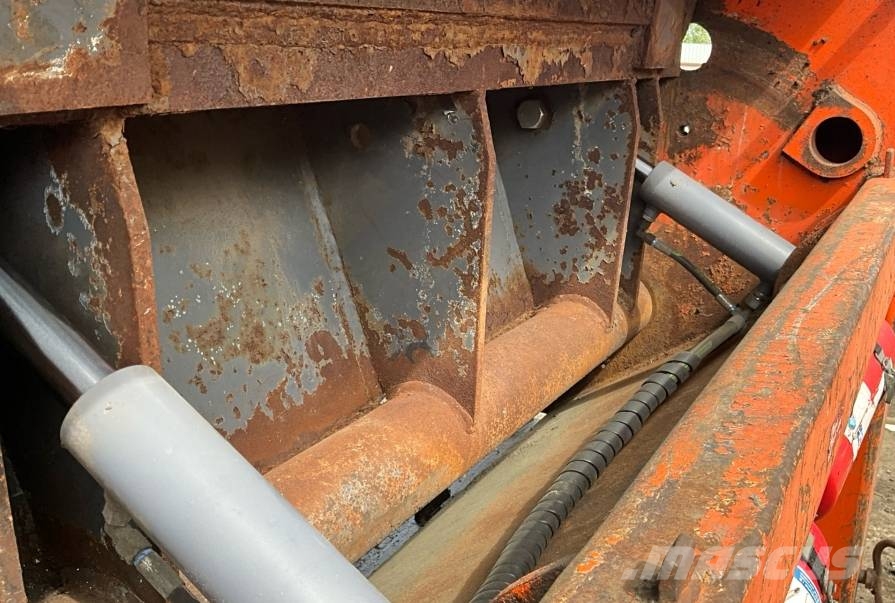 Arjes VZ 950 DK Titan Mobil törőgépek