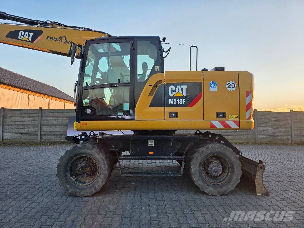 CAT M318F, 2019 ROK, 6200 MTH, OIL QUICK Ratasekskavaatorid