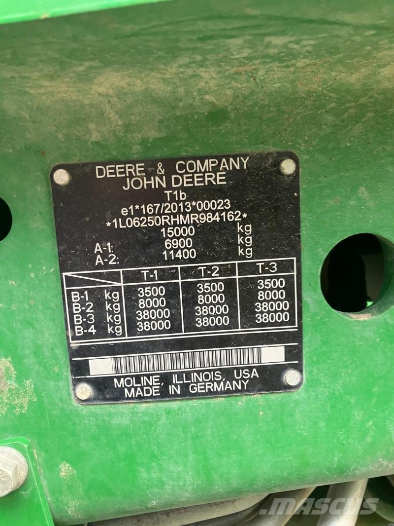 John Deere 6250 R Tractors