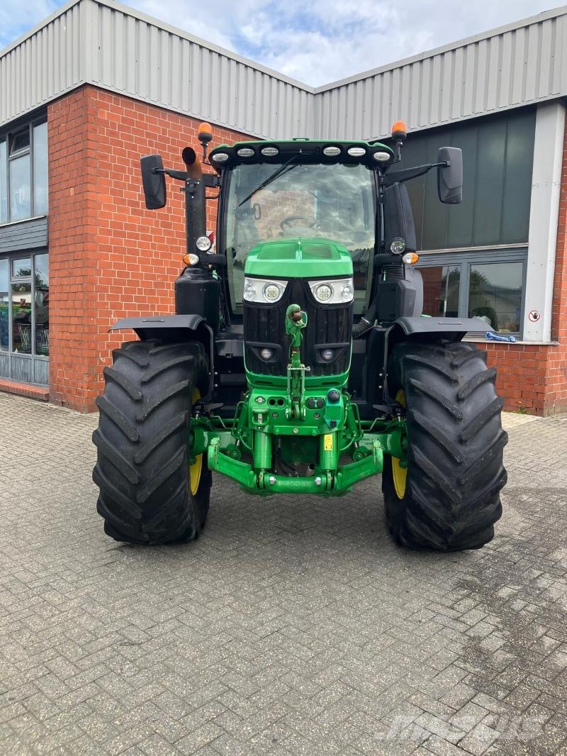 John Deere 6250 R Tractors