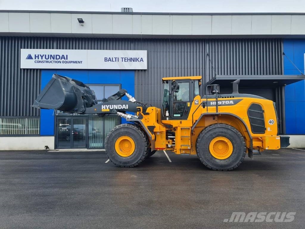 Hyundai HL970A لوادر بعجل