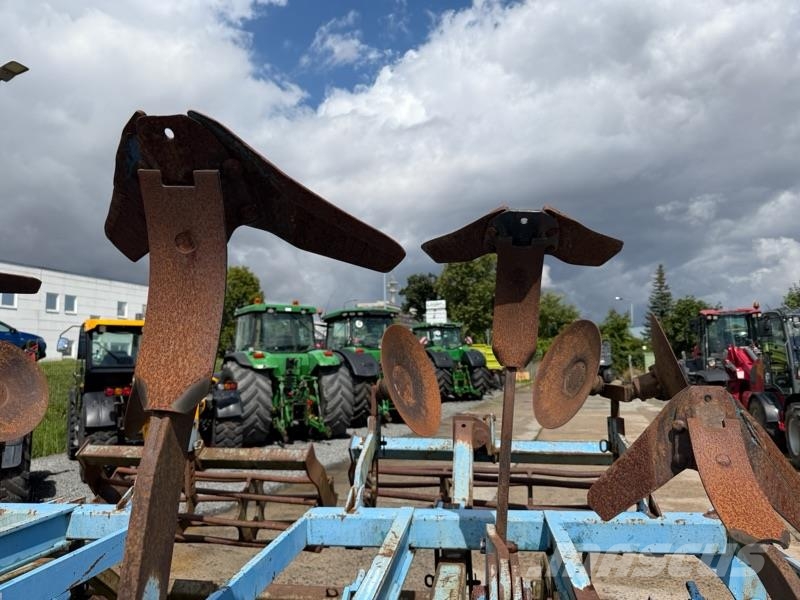 Lemken Smaragd 90/550 UE زراعات