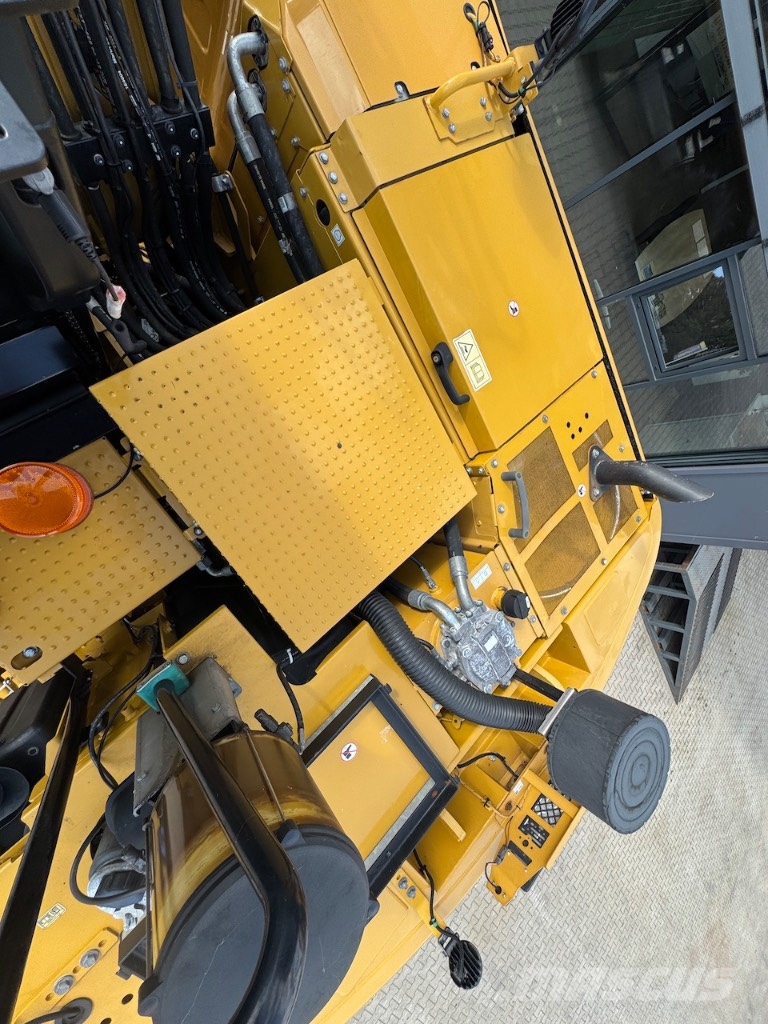 CAT M 314 Bageri točkaši