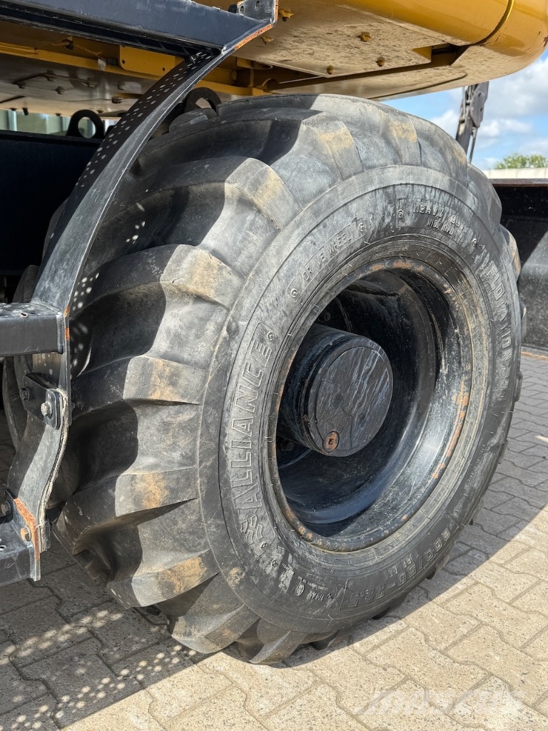 CAT M 314 Bageri točkaši