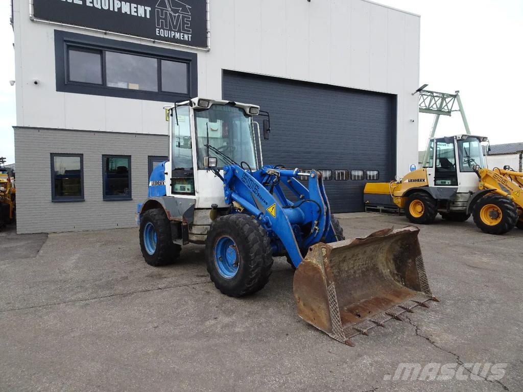 Liebherr L506S Pyöräkuormaajat