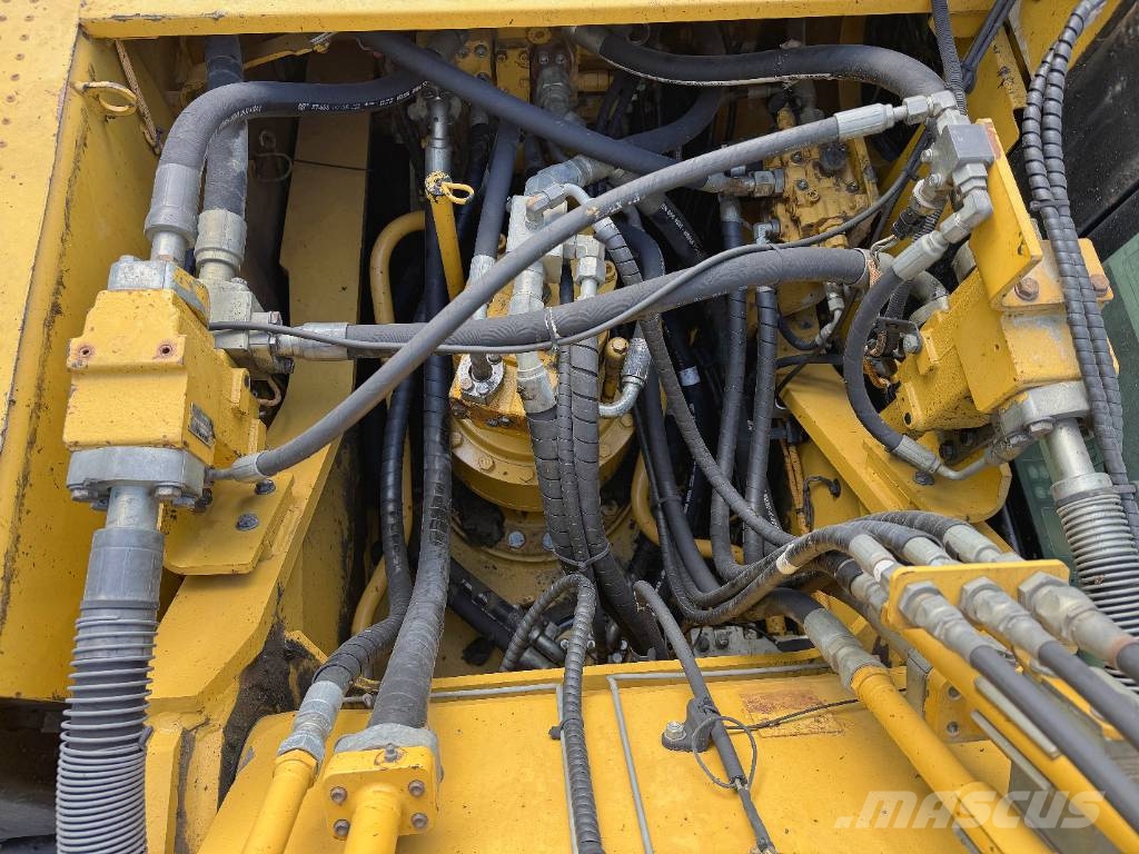 CAT 329 EL Lánctalpas kotrók