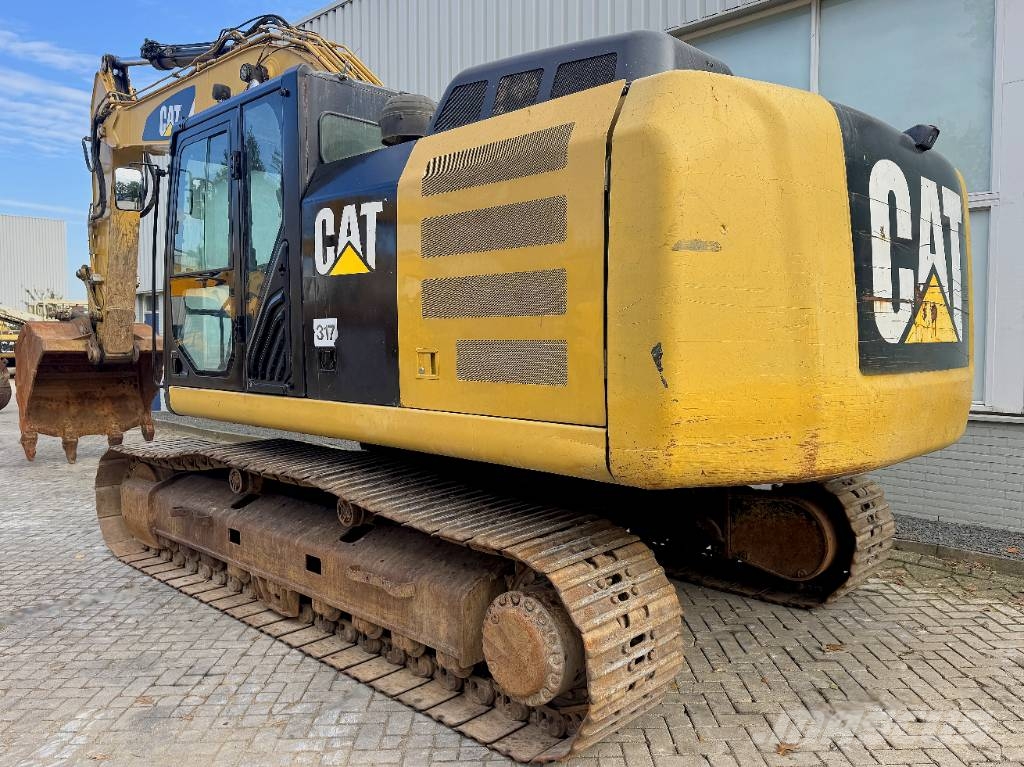 CAT 329 EL Lánctalpas kotrók
