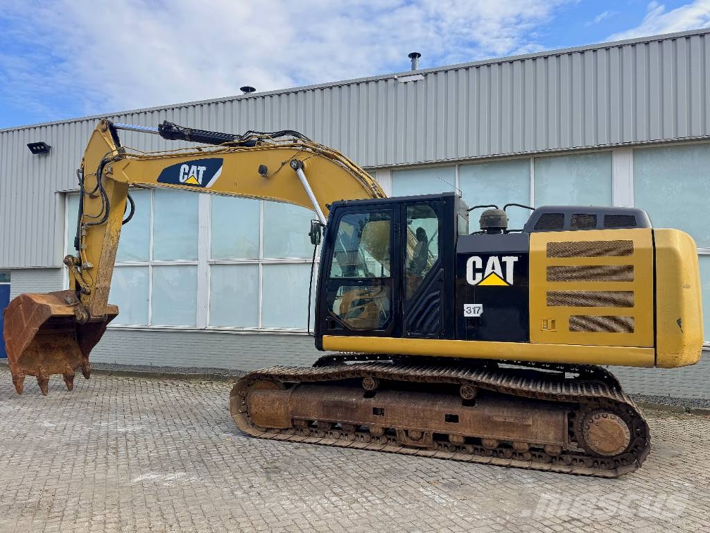 CAT 329 EL Lánctalpas kotrók