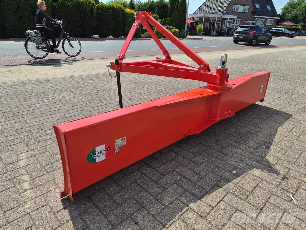 Boxer Grondschuif vlakker 250 cm en 300 cm Cultivadores