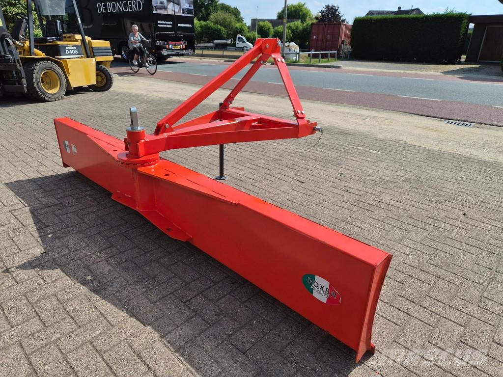 Boxer Grondschuif vlakker 250 cm en 300 cm Cultivadores