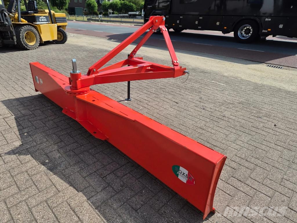 Boxer Grondschuif vlakker 250 cm en 300 cm Cultivadores