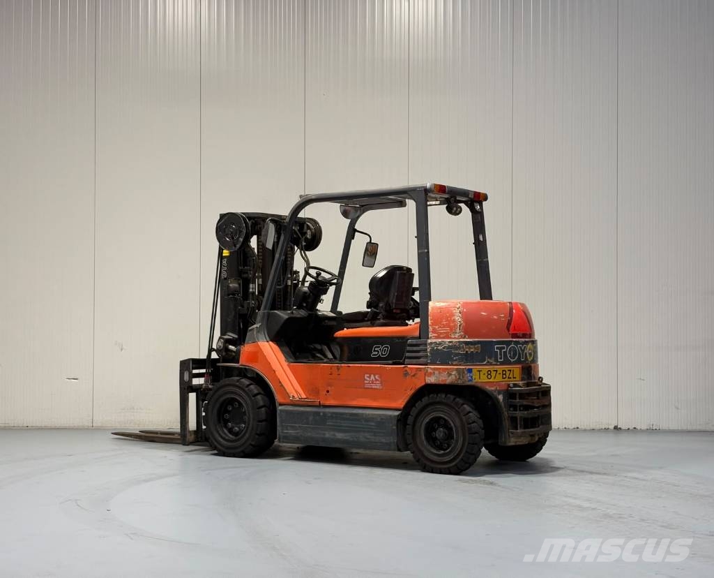 Toyota 7FBMF50 電動堆高機