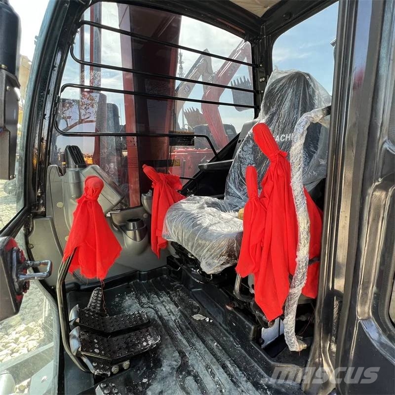 Hitachi ZX 60 حفارات زحافة