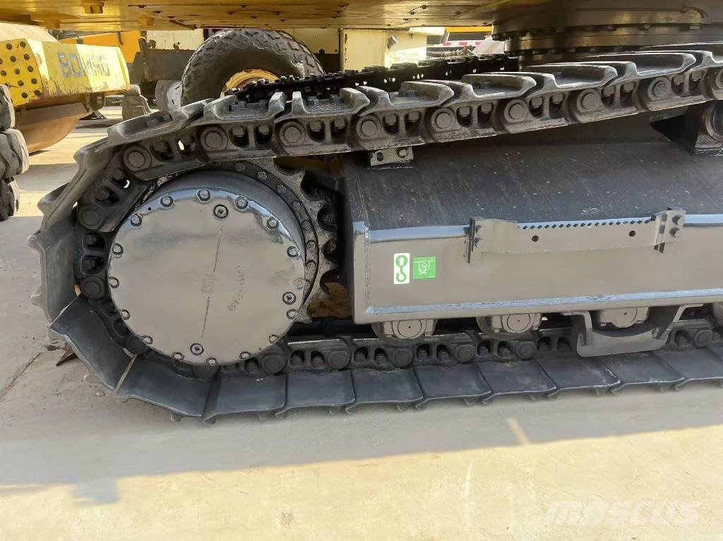 Komatsu PC 400 Εκσκαφείς με ερπύστριες