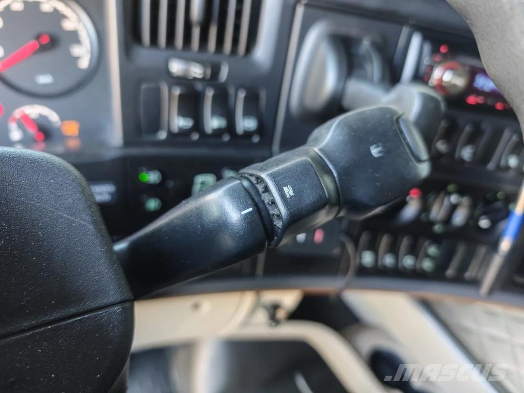Scania R500 V8 6x2 Sadulveokid