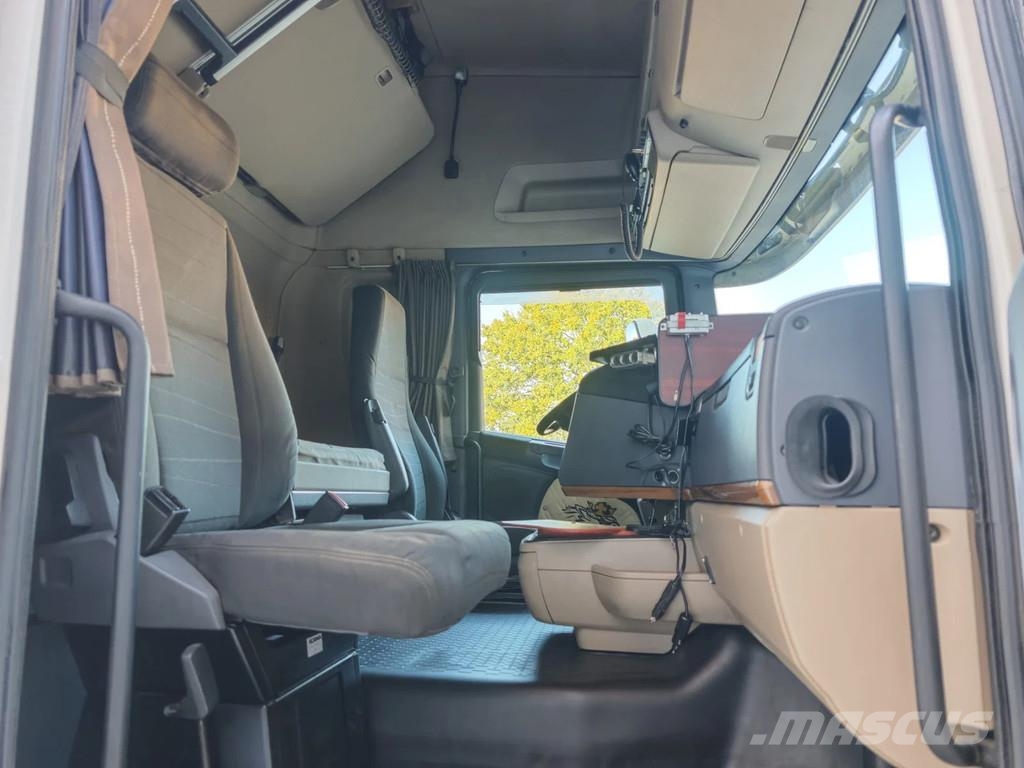 Scania R500 V8 6x2 Sadulveokid