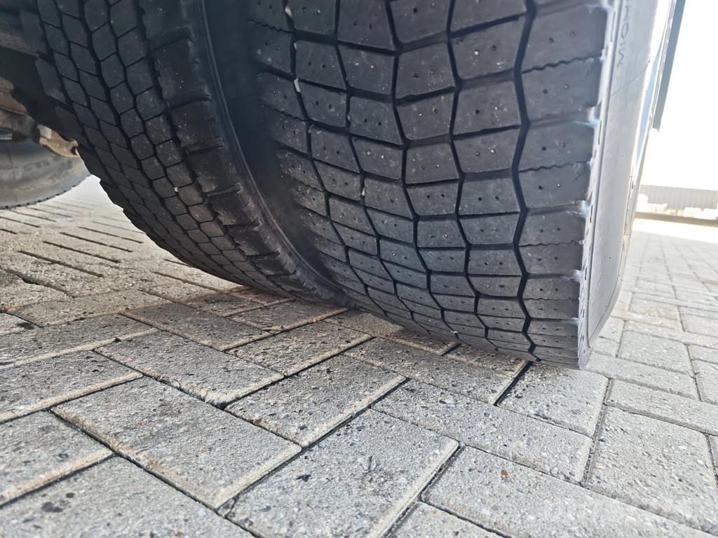 Scania R500 V8 6x2 Sadulveokid